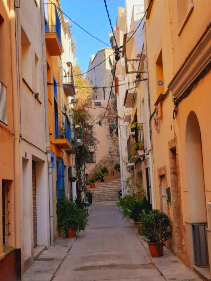 2 Bedroom Large Modern Apartment In Blanes Old Town 50M From The Beach! Exteriör bild